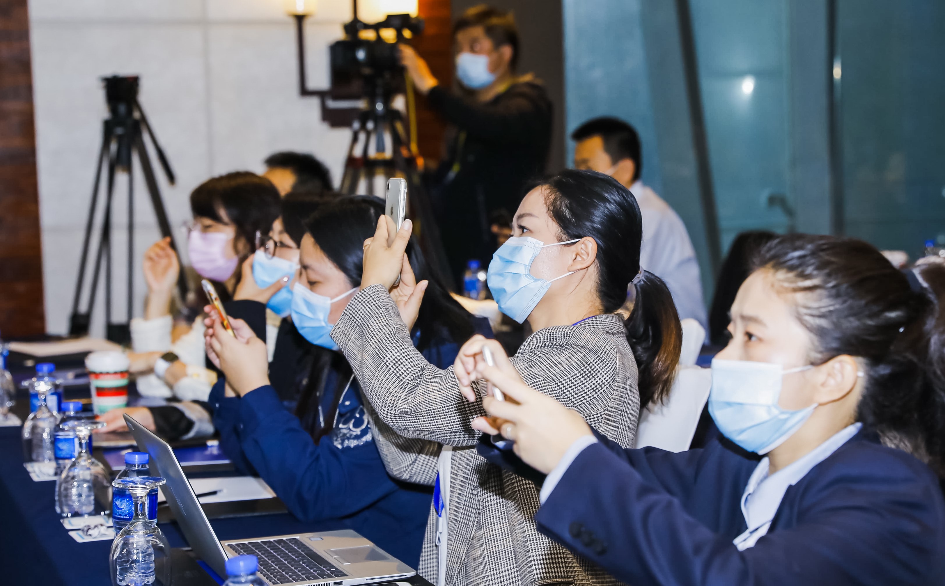 1613979709833903.jpg 3.jpg